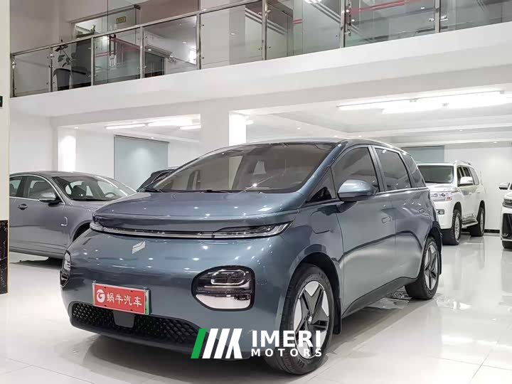Wuling 360 Plus - автомобиль из Китая