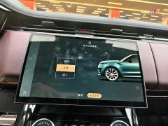 Land Rover 400PS Dynamic SE - фото 11