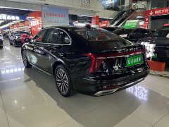 Hongqi H5 2.0T Automatic Qichang Edition - фото 4