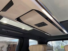 Vellfire Crown Hybrid 2.5L Supreme Executive Edition - фото 18