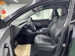 Tesla Model Y rear-wheel drive version - фото 8