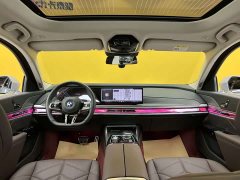 BMW 7 Series 2023 735Li M Sports Package - фото 12