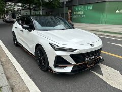 Changan UNI-V 1.5T Sport - фото 3