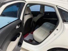 Kia K3 1.5L CVT Deluxe Edition - фото 10