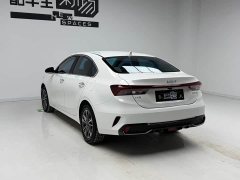 Kia K3 1.5L CVT Deluxe Edition - фото 6
