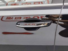 Hongqi H5 PHEV 2025 130 Hybrid Edition - фото 18