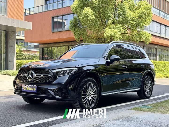 Mercedes-Benz GLC 300 L 4MATIC Dynamic 5-Seater Facelift