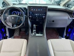 Mercedes-Benz Wilfa 2024 Crown Dual Engine 2.5L Supreme Executive Edition - фото 16