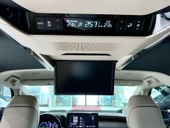 Mercedes-Benz Wilfa 2024 Crown Dual Engine 2.5L Supreme Executive Edition - фото 19