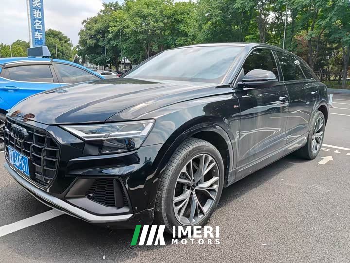 Audi Q8 55 TFSI Luxury Dynamic Edition - автомобиль из Китая