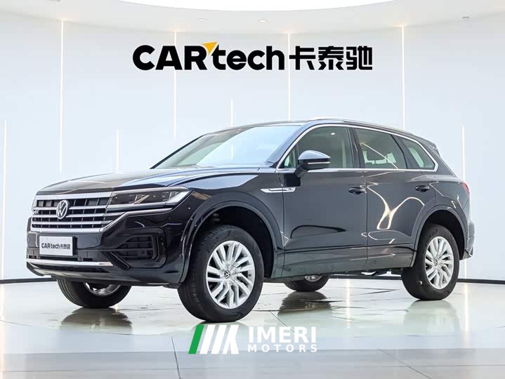 Audi Touareg 2.0TSI Sharp Wing Edition - автомобиль из Китая