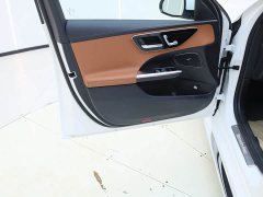Mercedes-Benz C-Class facelift C 260 L sports version - фото 14
