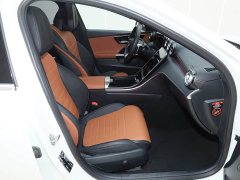 Mercedes-Benz C-Class facelift C 260 L sports version - фото 16