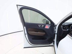 Volvo XC60 2025 B5 four-wheel drive Zhiyi Luxury Edition - фото 18