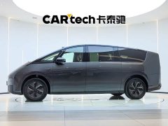 Li Auto Ideal MEGA Ultra smart refresh version - фото 4