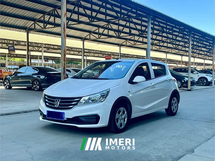 Baojun 310 1.2L Manual Value Edition - автомобиль из Китая