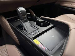 Lexus ES 200 Premium Edition - фото 12