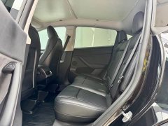 Tesla Model Y 2023 rear-wheel drive version - фото 8