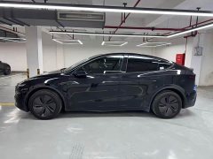 Tesla Model Y Rear-Wheel Drive Launch Edition - фото 3