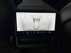 Tesla Model Y Rear-Wheel Drive Launch Edition - фото 9