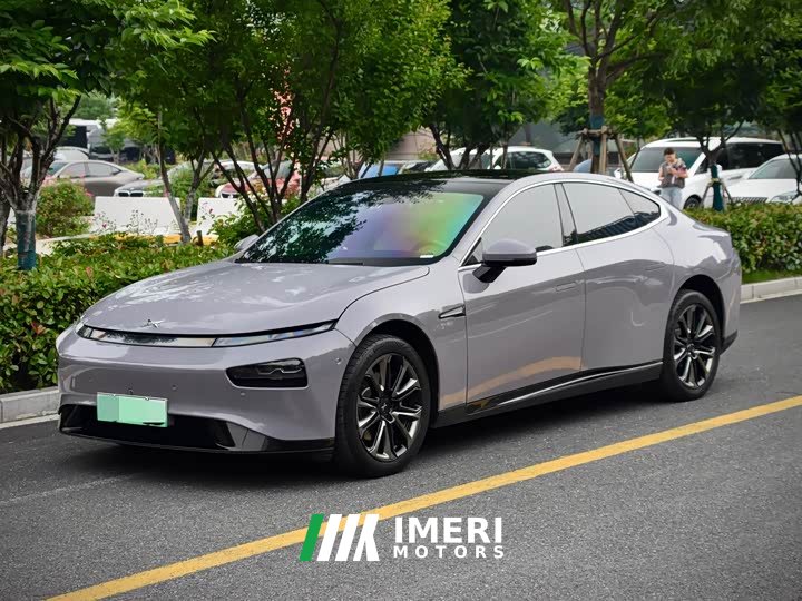 Xpeng P7 586N - автомобиль из Китая