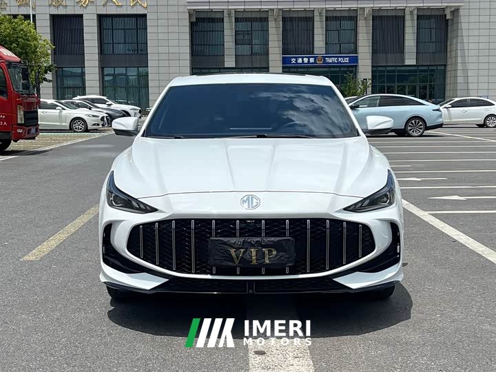 SAIC MG5 300TGI DCTFlagship Edition - автомобиль из Китая