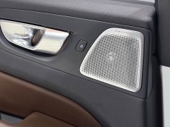 Volvo XC60 Plug-in Hybrid T8 Plug-in Hybrid Long-Range AWD Ultimate Luxury - фото 17
