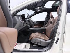 Volvo XC60 Plug-in Hybrid T8 Plug-in Hybrid Long-Range AWD Ultimate Luxury - фото 8