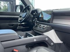 Land Rover Defender 110 3.0T P400 X-Dynamic HSE - фото 9