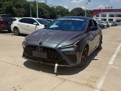 SAIC MG5 Scorpio 1.5T Deluxe Edition - фото 1