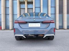 BMW 5 Series 530Li Leading M Sports Package - фото 11