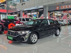 Volkswagen Passat Plug-in Hybrid 430PHEV Hybrid Business Edition - фото 1