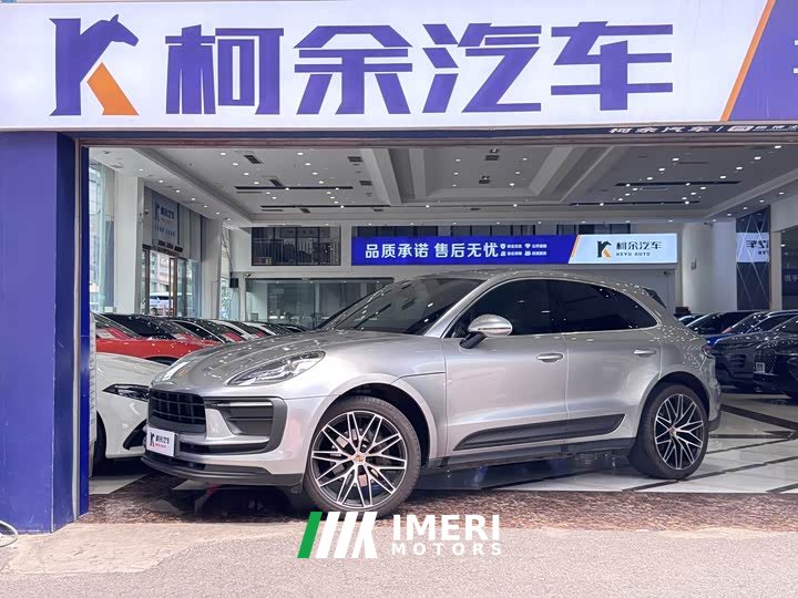 Porsche Macan 2.0T - автомобиль из Китая