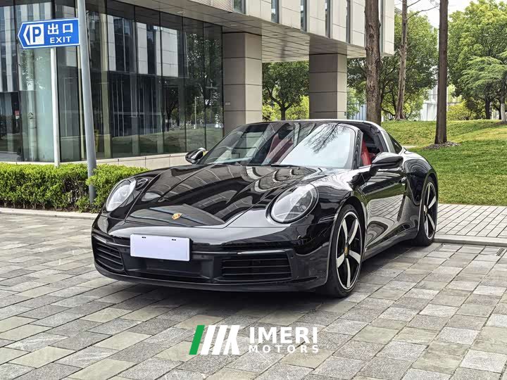 Porsche 911 Targa 4 3.0T - автомобиль из Китая