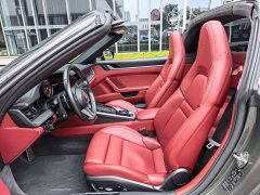 Porsche 911 Targa 4 3.0T - фото 13