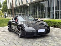 Porsche 911 Targa 4 3.0T - фото 3