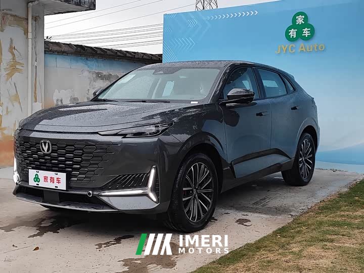 Changan UNI-K 2.0T two-wheel drive enjoyment - автомобиль из Китая
