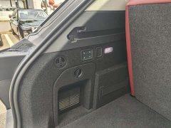 Hongqi E-HS9 2022 690km Qixiang Edition Six-Seater - фото 17