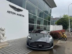 Aston Martin DB12 4.0T V8 Coupe - фото 2