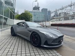 Aston Martin DB12 4.0T V8 Coupe - фото 3