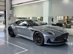 Aston Martin DB12 4.0T V8 Coupe - фото 4