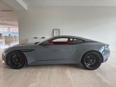 Aston Martin DB12 4.0T V8 Coupe - фото 6