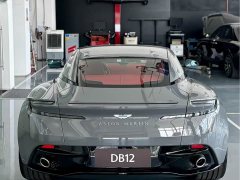 Aston Martin DB12 4.0T V8 Coupe - фото 8