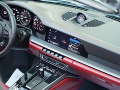 Porsche 911 Targa 4 3.0T - фото 16