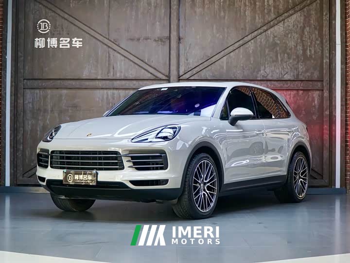 Porsche Cayenne 2019 Cayenne 3.0T - автомобиль из Китая