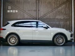 Porsche Cayenne 2019 Cayenne 3.0T - фото 3