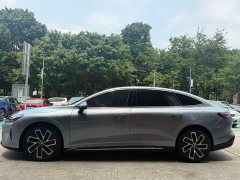 Baojun Xiangjing plug-in hybrid 140km luxury version - фото 11