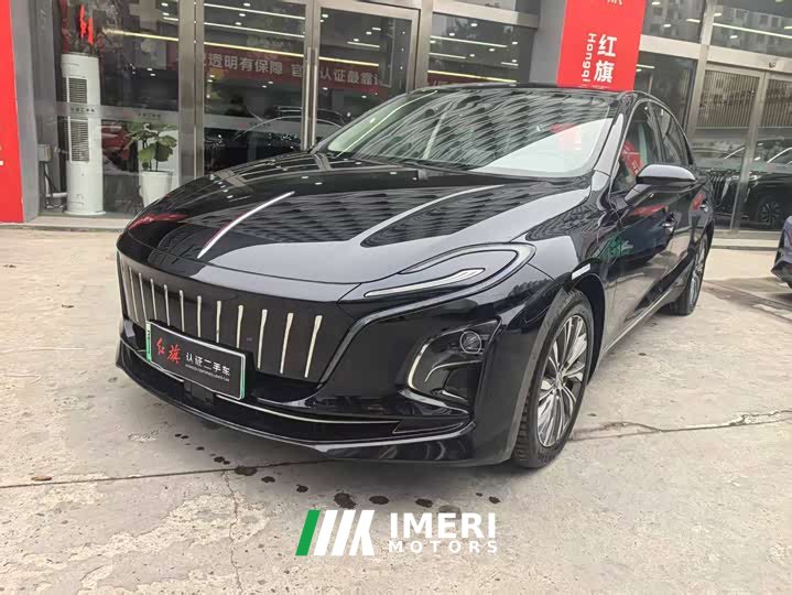 Hongqi E-QM5 2023 basic travel version - автомобиль из Китая
