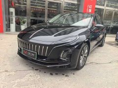 Hongqi E-QM5 2023 basic travel version - фото 1
