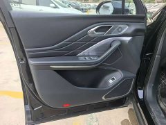 Hongqi HS7 PHEV 2.0T PHEV four-wheel drive Qichang version 6 seats - фото 10